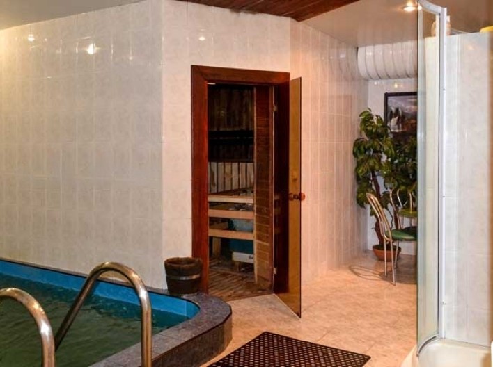 Финская сауна «Том Клуб»