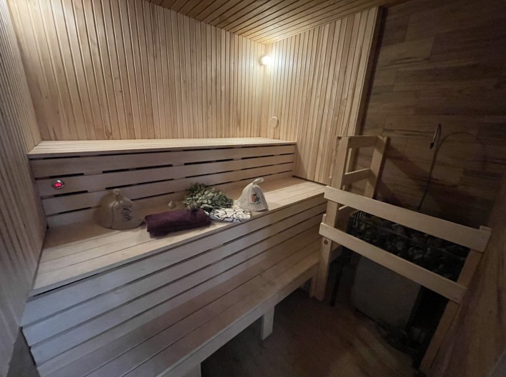 Лазня На Дровах «на вул. Янтарна»