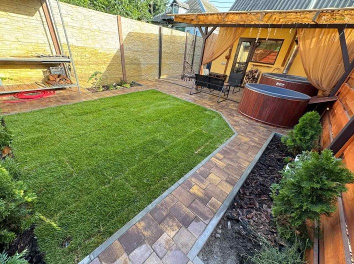 Лазня На Дровах «на вул. Янтарна»