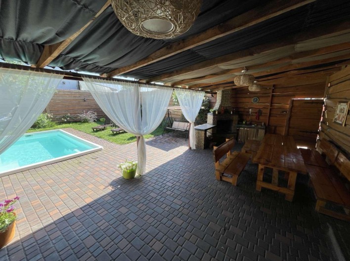 Лазня На Дровах «на вул. Янтарна»